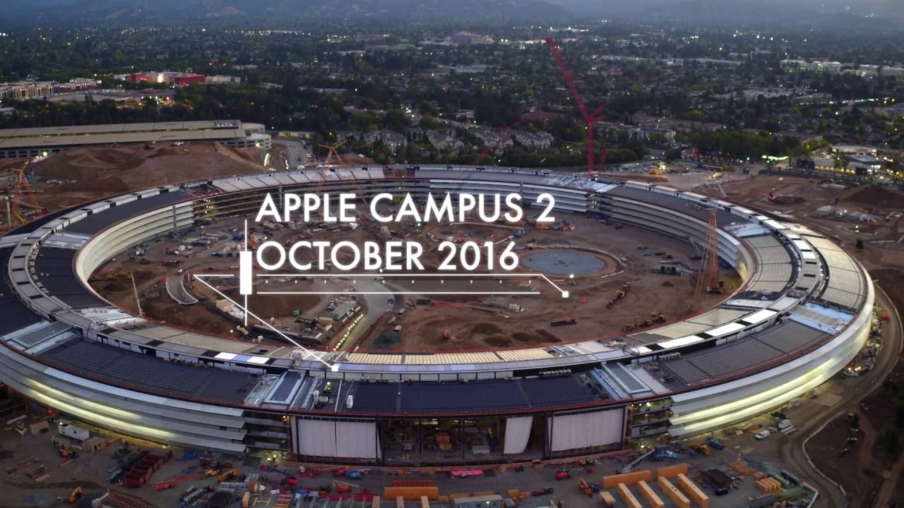 Steve Jobs on Apple Campus