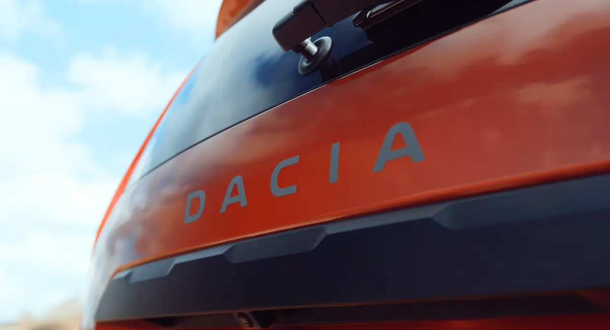 Dacia Jogger back