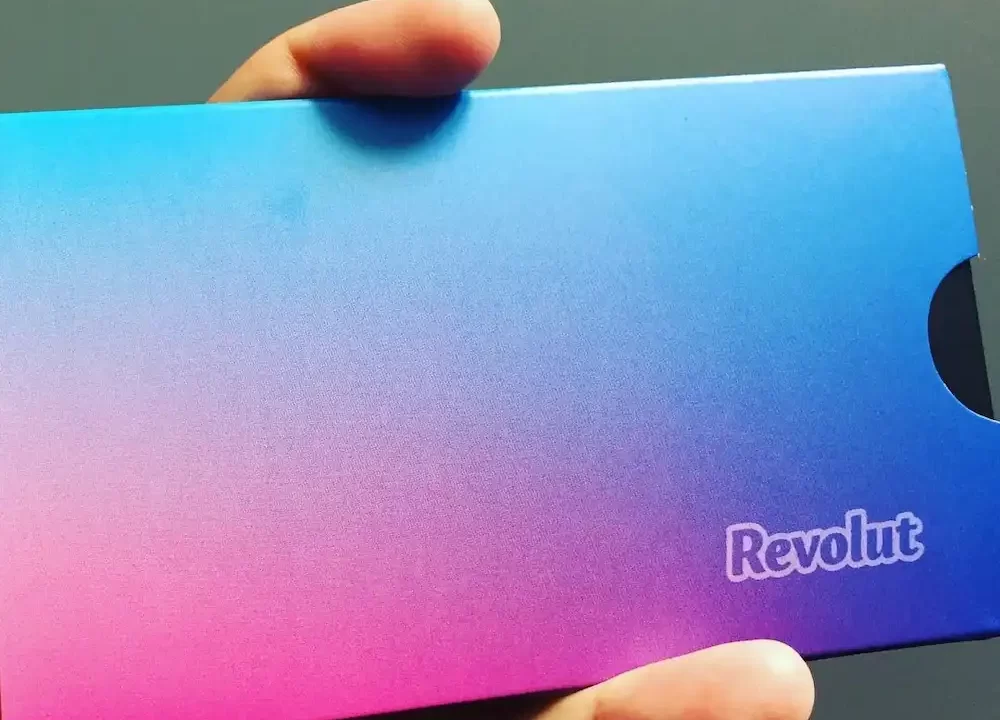 Cine o să îți umble în contul Revolut ca să vadă câți bani ai Ai ghicit, ANAF.