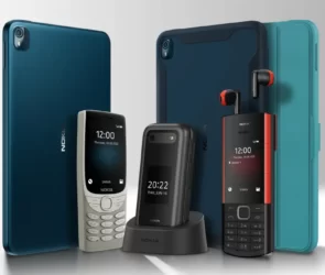 Nokia revine cu telefoane clasice dar moderne. Printre ele avem și Nokia 5710 XpressAudio cu căști wireless încorporate