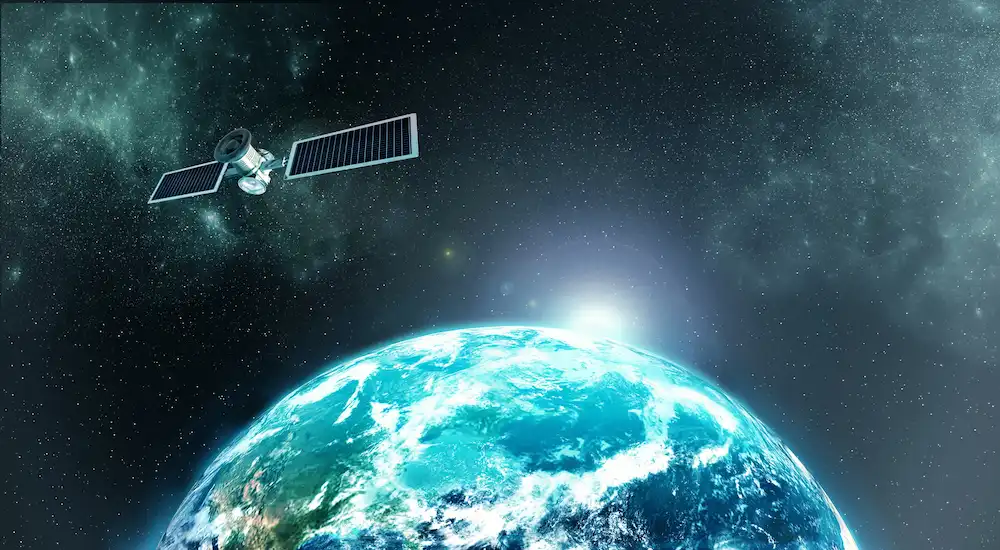 Vom putea iniția și primi apeluri în zone fără semnal folosind sateliții LEO începând cu 2023