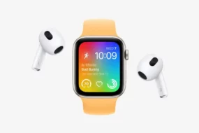 Far out - Apple Watch SE - AirPods