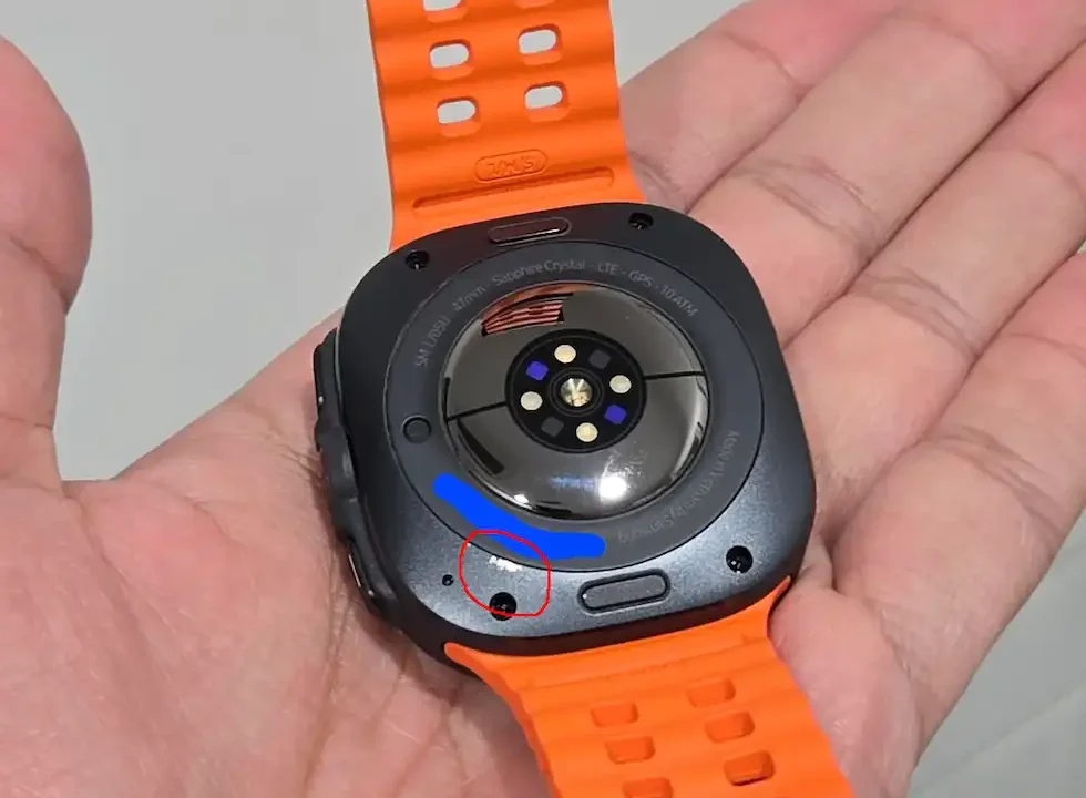 Galaxy Watch Ultra se duce vopseaua