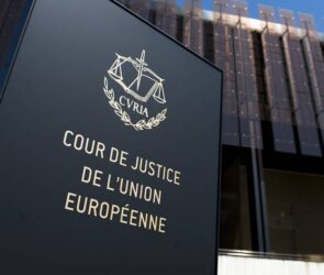 Curtea de Justiție a UE spune că băncile trebuie să restituie imediat banii furați prin phishing